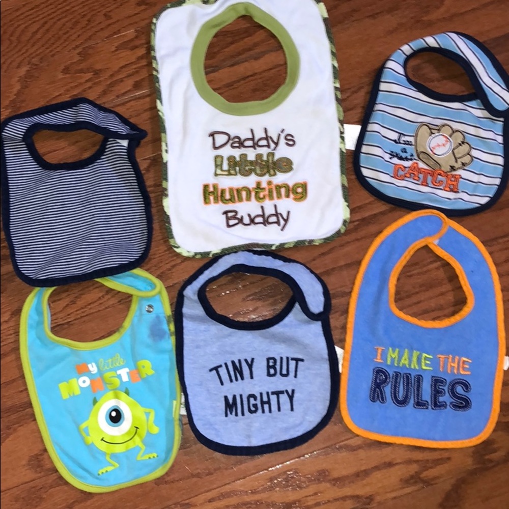 Bib bundle